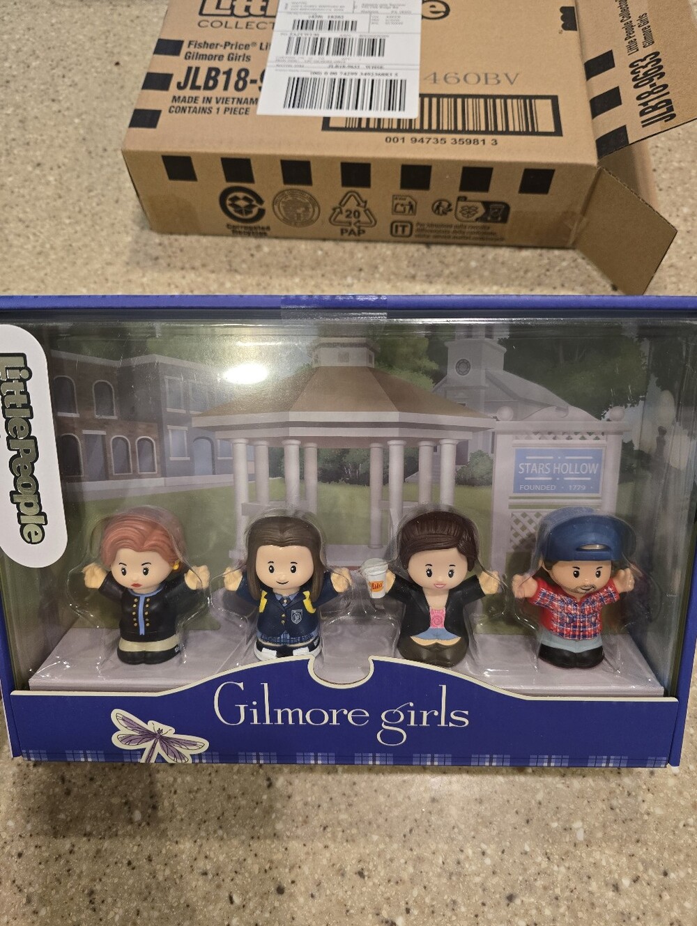 Fisher-Price Little People Gilmore Girls Figure Set - Picture 5 of 7